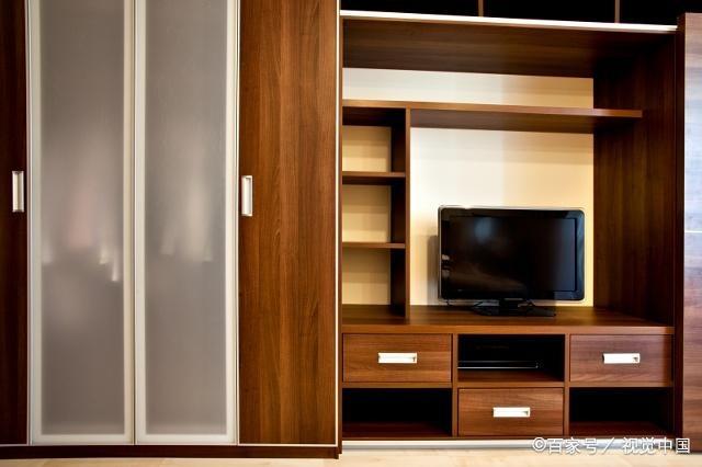 從設計師閨蜜那里取經(jīng)，定制衣柜需要注意的“3個地方”，別忽視